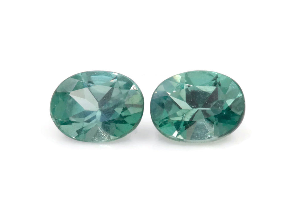 Natural Alexandrite Oval Gemstone Alexandrite June birthstone Alexandrite alexandrite Pair OV 0.80ct 4x5mm SKU 111557-Alexandrite-Planet Gemstones