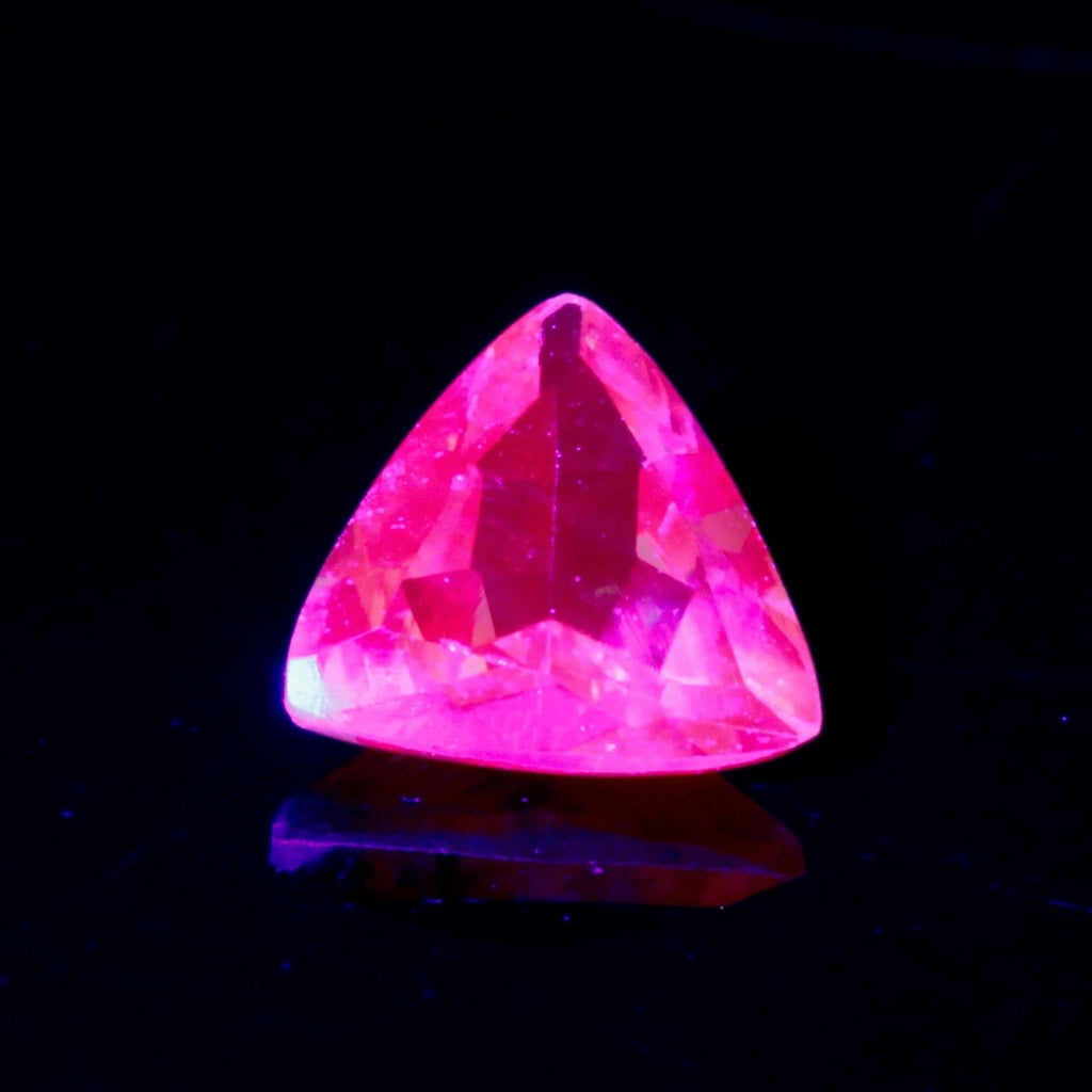 Alexandrite Trillion 5mm-Alexandrite-Planet Gemstones