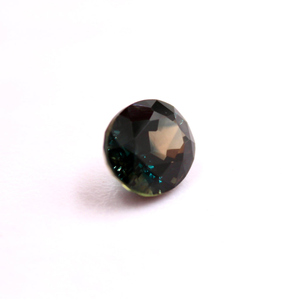 Natural Color Change Sapphire 3.5cts-Color Change Sapphire-Planet Gemstones