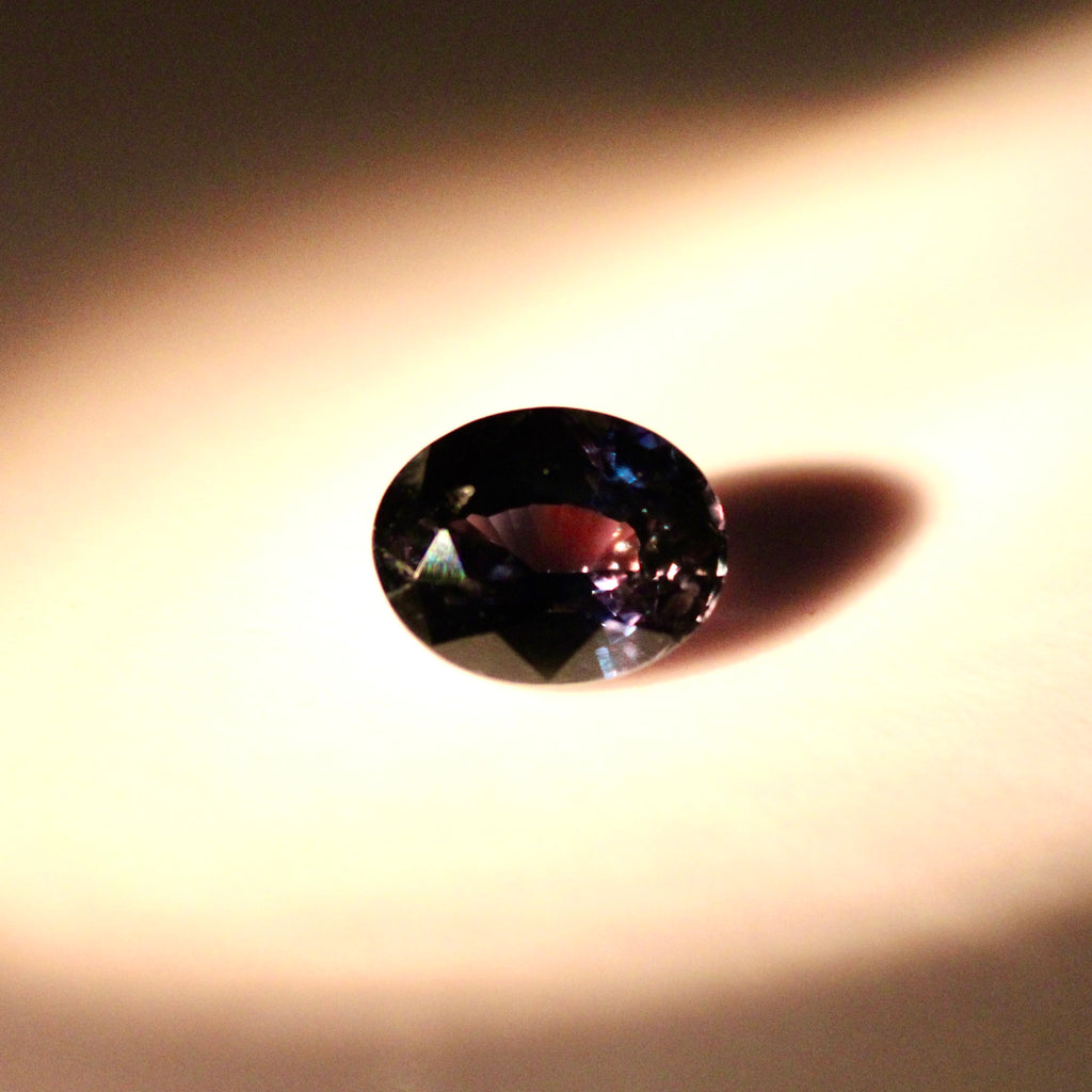 Natural Color Change Sapphire 3.5cts-Color Change Sapphire-Planet Gemstones