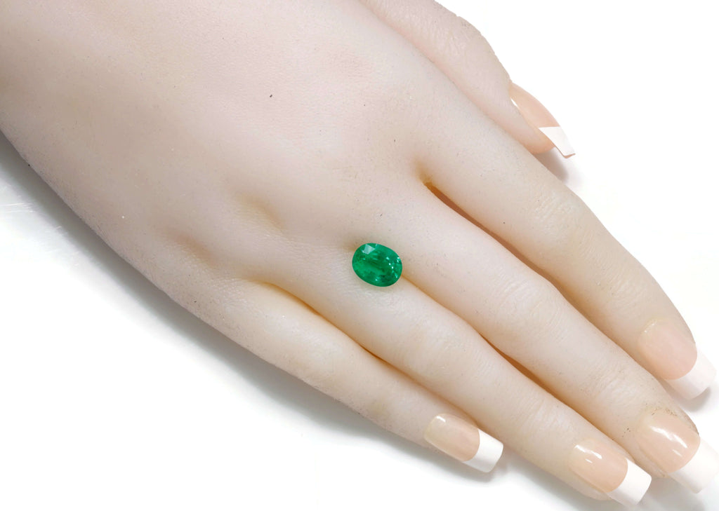 Created Emerald Colombian Emerald May Birthstone Created Emerald Emerald Gemstone Emerald Green Emerald Oval10x8 mm SKU:114539-Emerald-Planet Gemstones