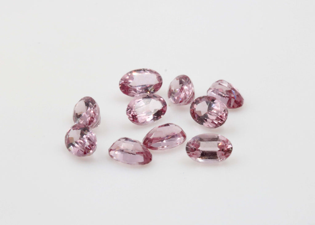Color Change Garnet Oval 6x4mm-Garnet-Planet Gemstones
