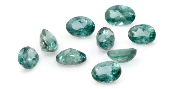 Alexandrite Oval 3x2mm-Alexandrite-Planet Gemstones