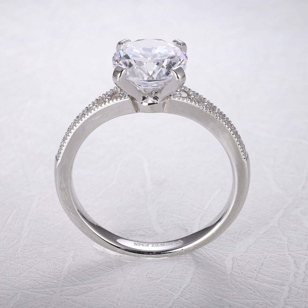 Stunning 1-2 carat gemstone ring