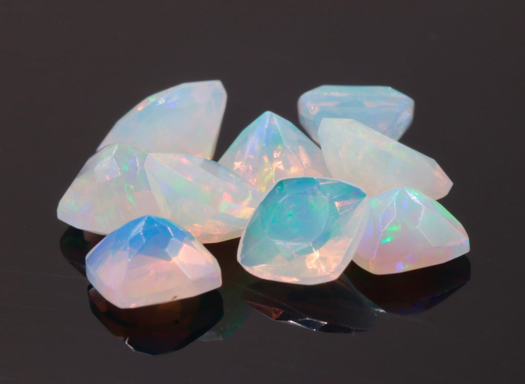 Ethiopian Opal 6mm-opal-Planet Gemstones