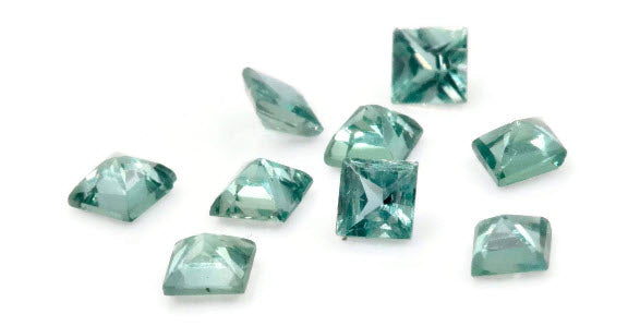 Alexandrite Princess Cut 2.5mm-Alexandrite-Planet Gemstones