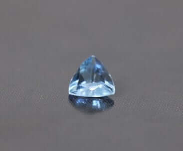 Aquamarine Trillion 5mm-Aquamarine-Planet Gemstones