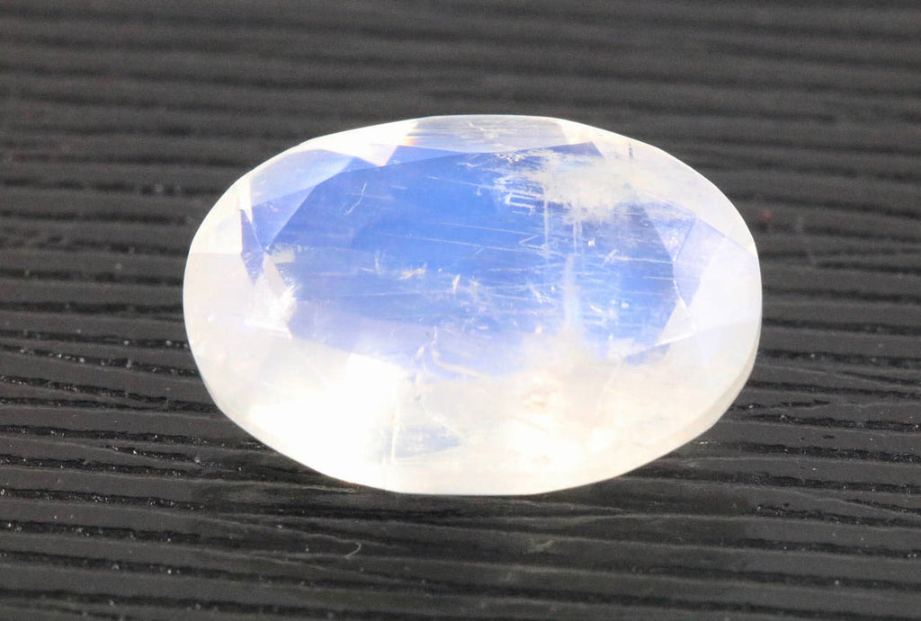 Moonstone cabs 19x13mm-Planet Gemstones