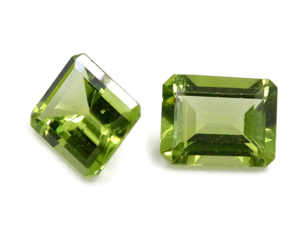 Peridot 10x8mm-Planet Gemstones