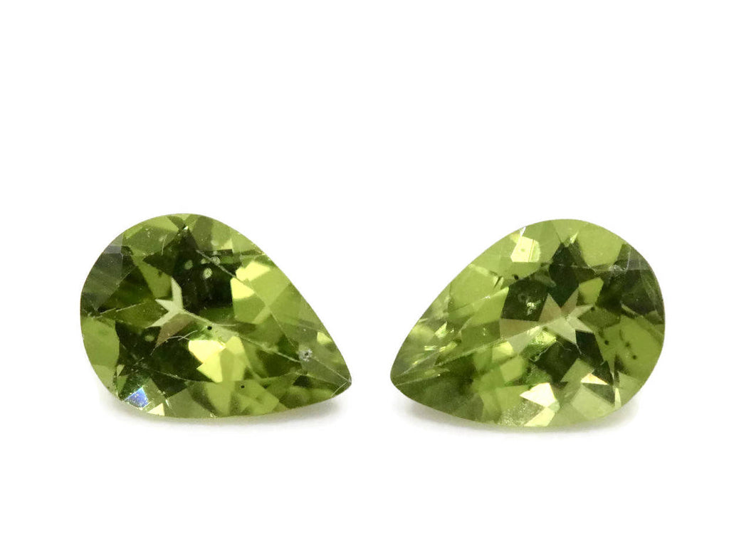 Peridot 11x8mm-Planet Gemstones
