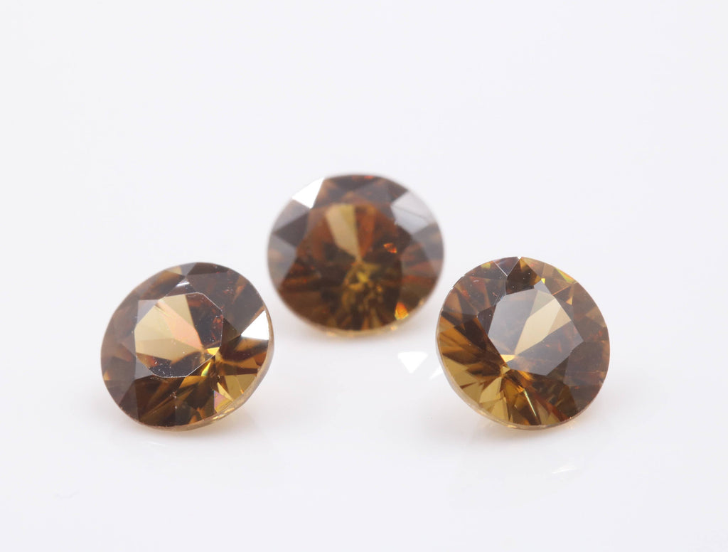 Champagne Zircon Round 6.5mm-Planet Gemstones
