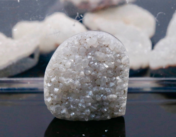 Druzy White 25x22mm