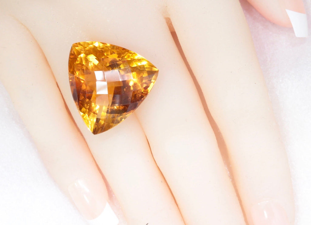 Citrine Trillion 23mm-Planet Gemstones