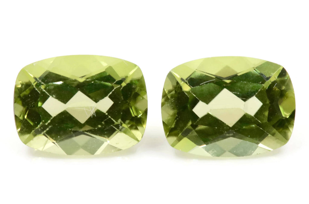 Peridot 8x6mm-Planet Gemstones
