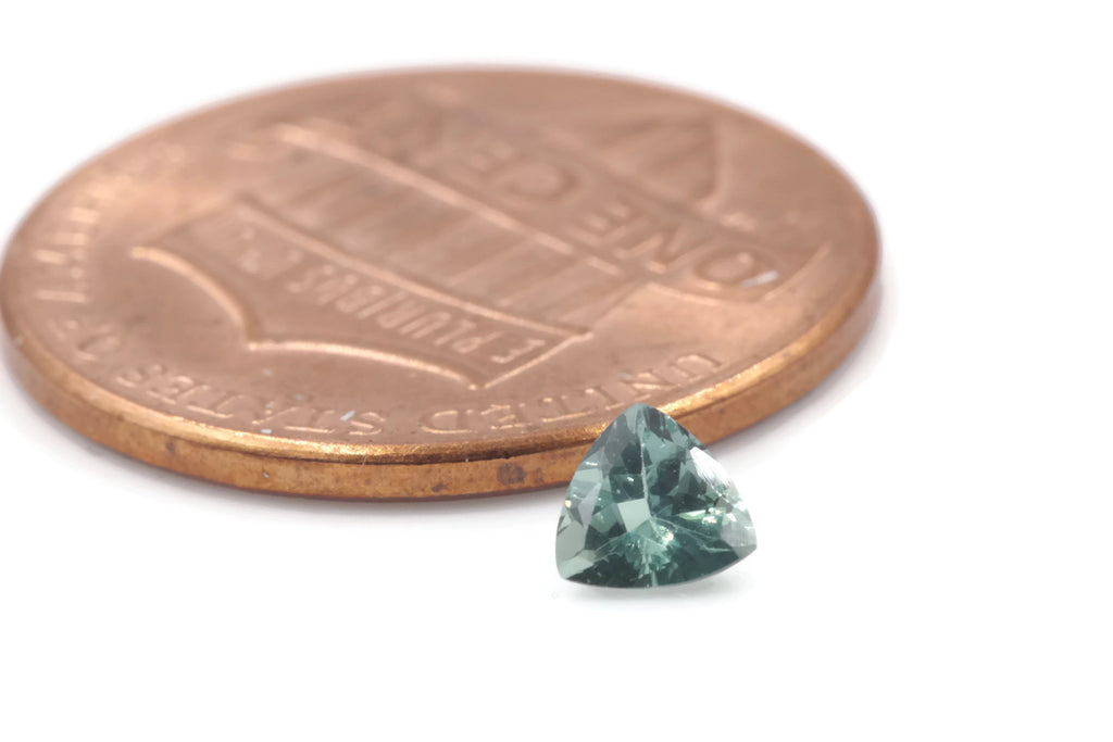 Alexandrite Trillion 4mm-Alexandrite-Planet Gemstones