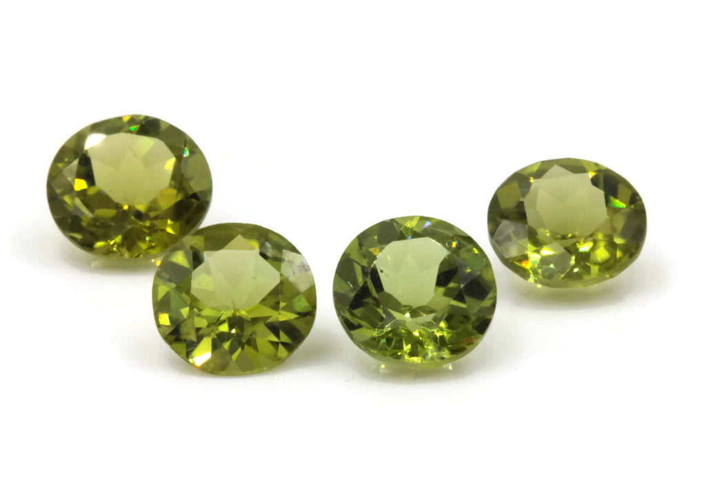 Peridot Round 8mm-Planet Gemstones