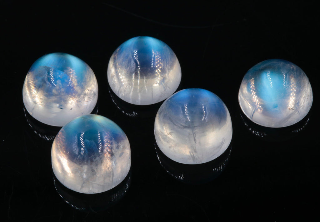 Natural Moonstone Blue moonstone Rainbow Moonstone June Birthstone Moonstone DIY jewelry Supplies Moonstone cabs Round 8mm 1 pc 2.56ct-Planet Gemstones