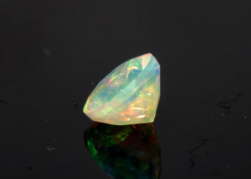 Opal Round 6mm-Planet Gemstones
