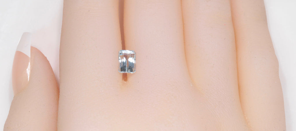 Natural Aquamarine 7x5mm 1.12 ct-Aquamarine-Planet Gemstones