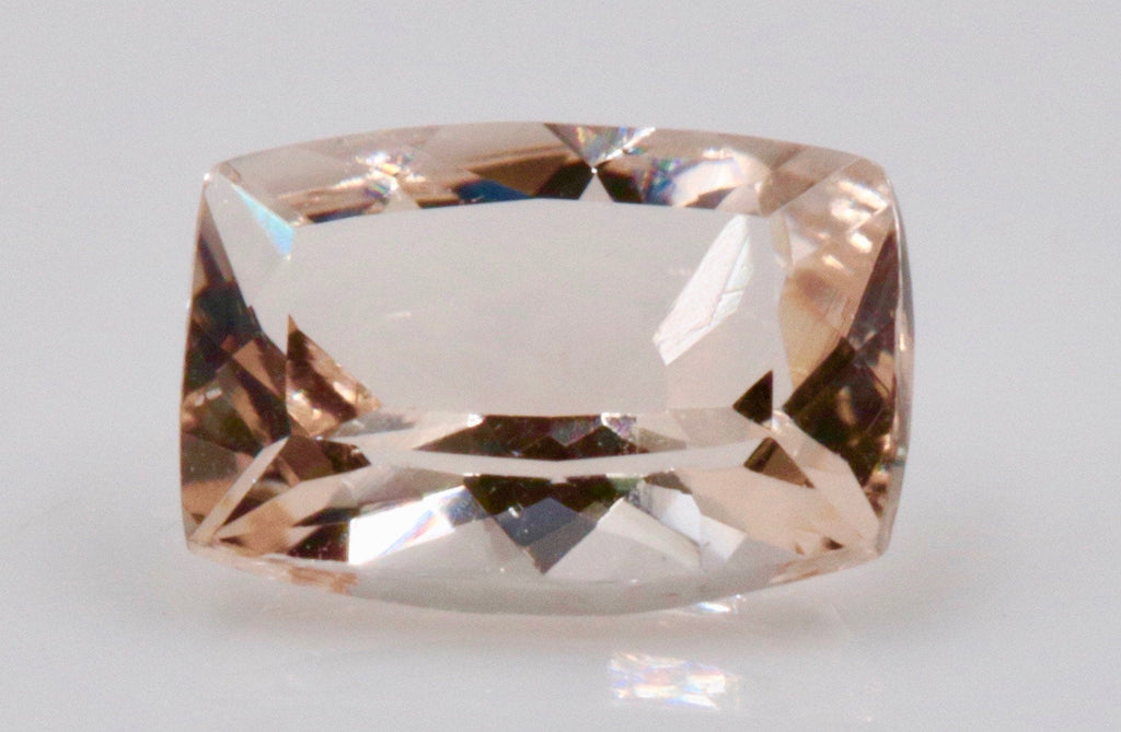 Morganite Cushion 7x5mm-Planet Gemstones