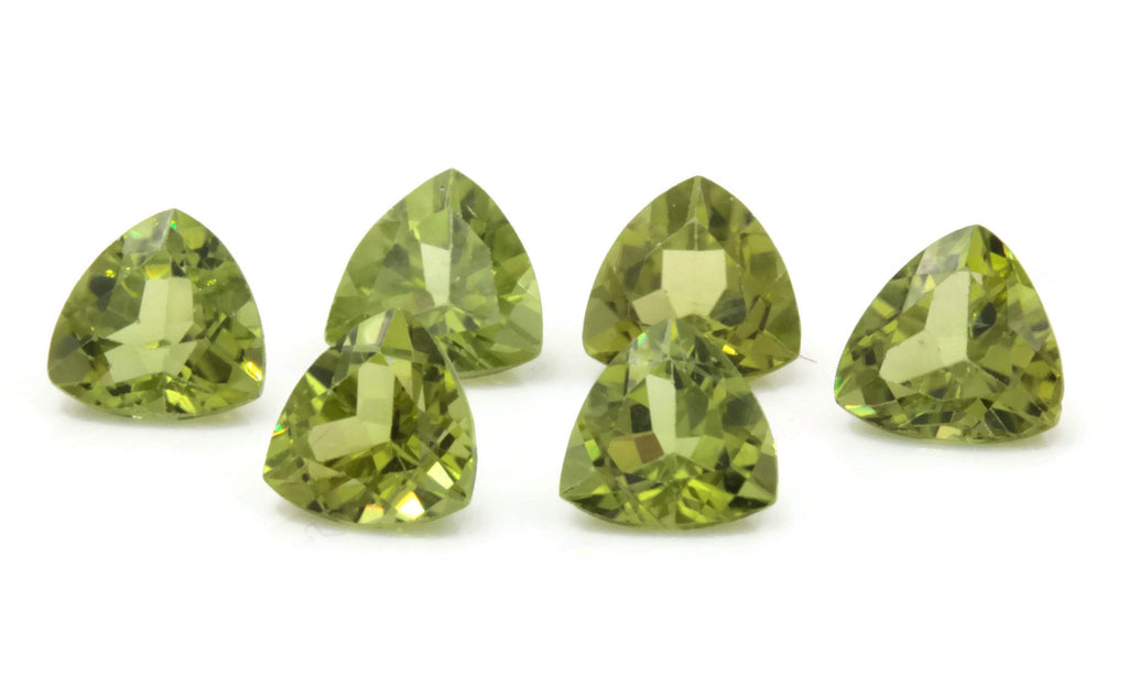 Peridot Trillion 7mm-Planet Gemstones