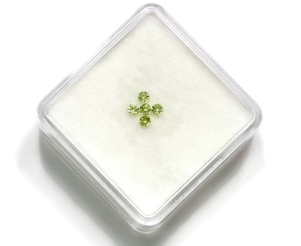Peridot Round 2.5mm-Planet Gemstones