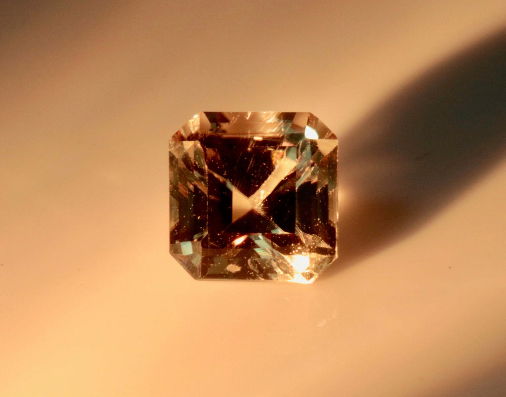 Turkish Diaspore 6mm-Planet Gemstones