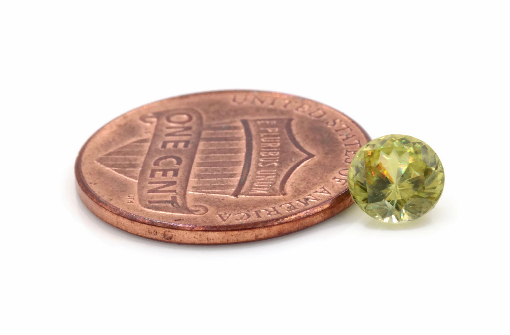 Sphene Round 6mm-Planet Gemstones