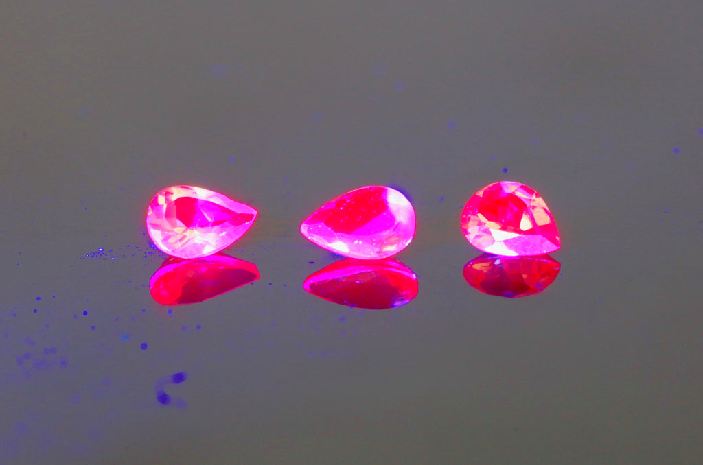 Alexandrite Pear 4x3mm-Alexandrite-Planet Gemstones