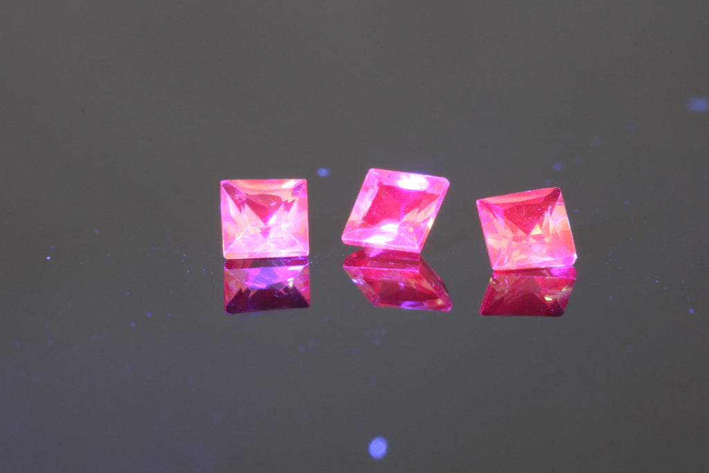 Alexandrite Princess Cut 3.25mm-Alexandrite-Planet Gemstones