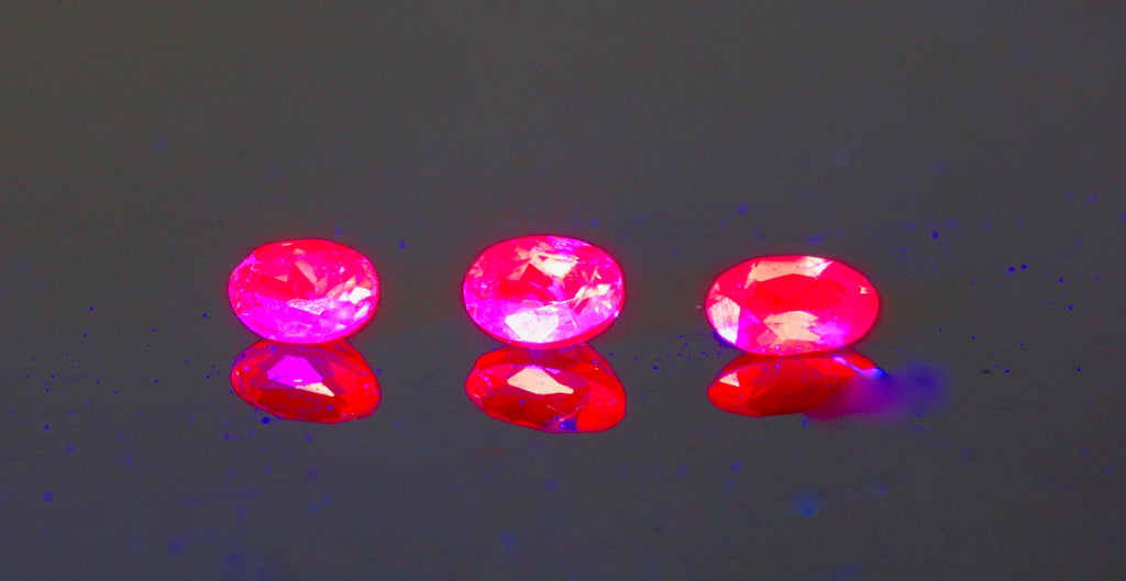 Alexandrite Oval 3x2mm-Alexandrite-Planet Gemstones