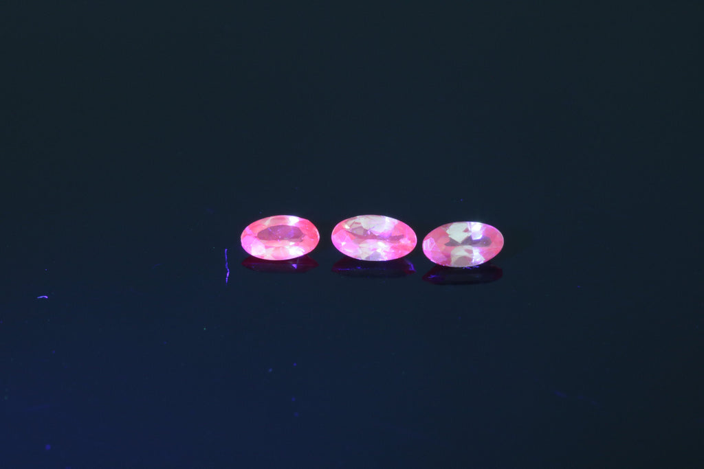 Alexandrite 4x2mm-Alexandrite-Planet Gemstones