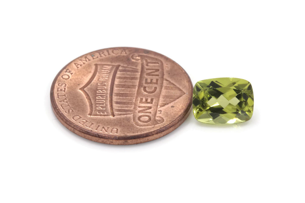 Peridot Cushion 7x5mm-Planet Gemstones